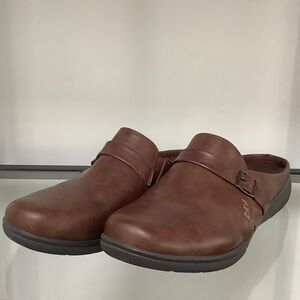 Women’s Slip-On Shoes mules loafers size 10M